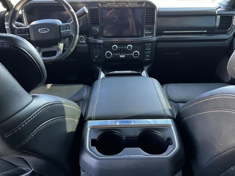 Ford F-250 SD FX4 Crew Cab 4WD 2023