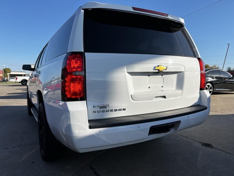 Chevrolet Suburban 1500 LT 2018