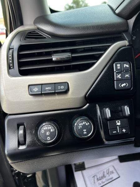 GMC Yukon Denali 4WD 2019