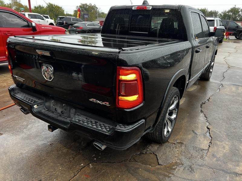 RAM 1500 4WD Crew Cab 149" Limited 2022