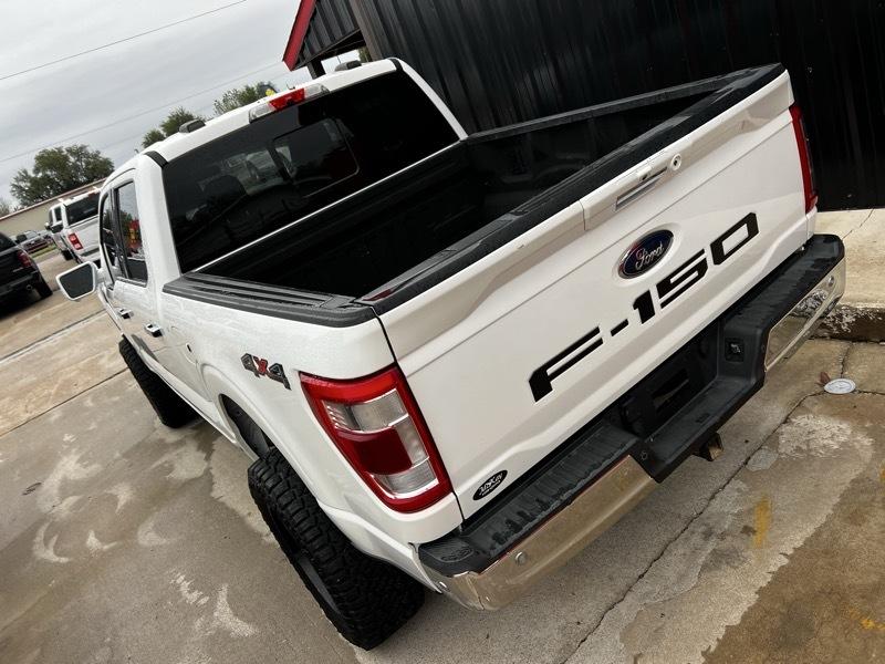 Ford F-150 4WD SuperCab 133" Lariat 2021