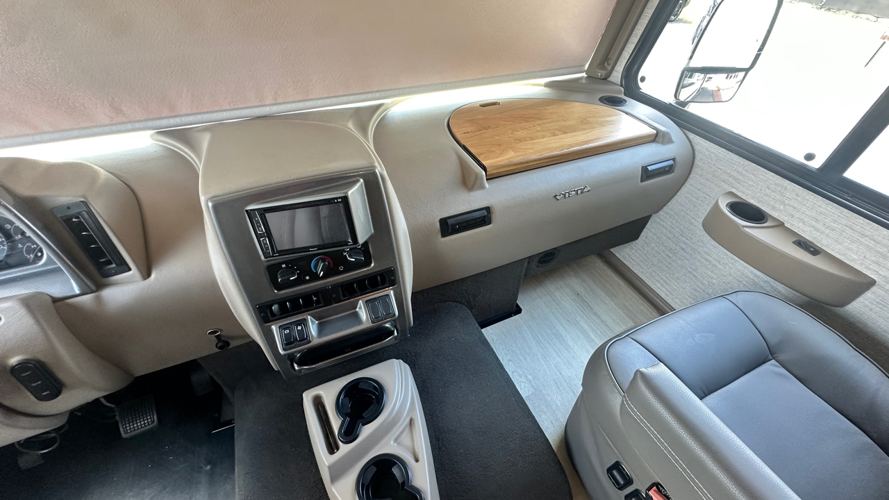 Winnebago Vista  2020 Winnebago Vista  2020