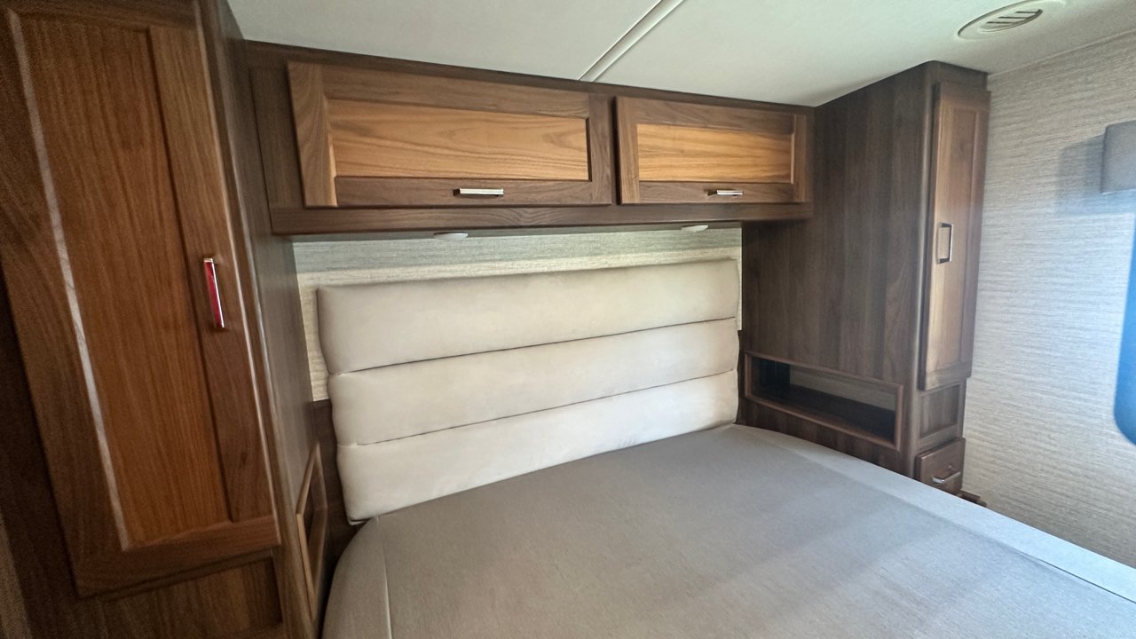 Winnebago Vista  2020 Winnebago Vista  2020