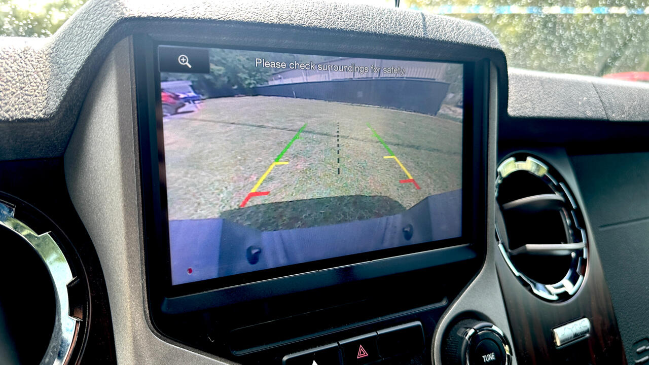 Ford F-250 SD Lariat Crew Cab SWB 4WD 2014 Ford F-250 SD Lariat Crew Cab SWB 4WD 2014