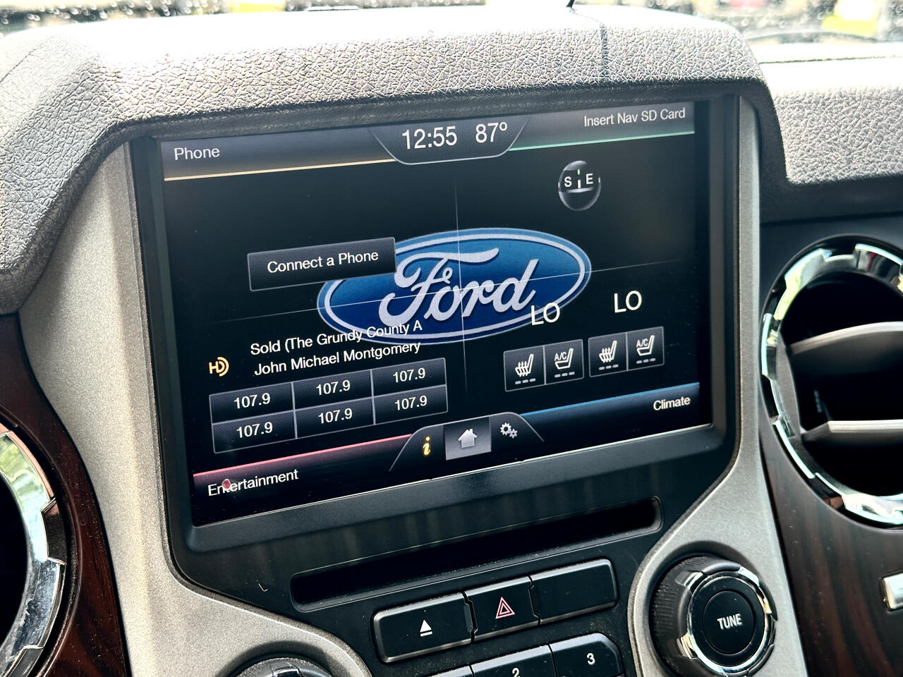 Ford F-250 SD Lariat Crew Cab SWB 4WD 2014 Ford F-250 SD Lariat Crew Cab SWB 4WD 2014