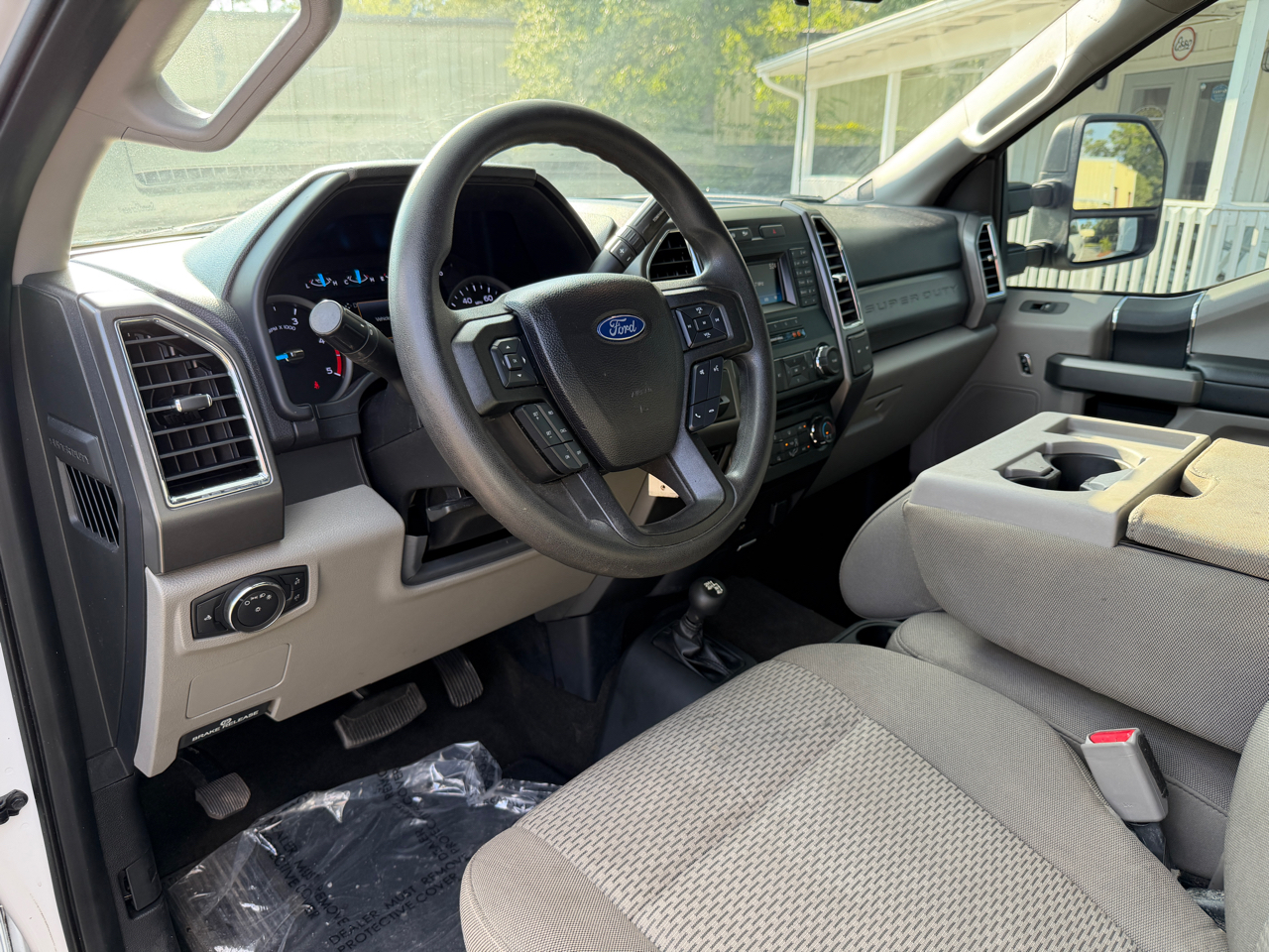 2017 Ford F-250 XLT photo 8