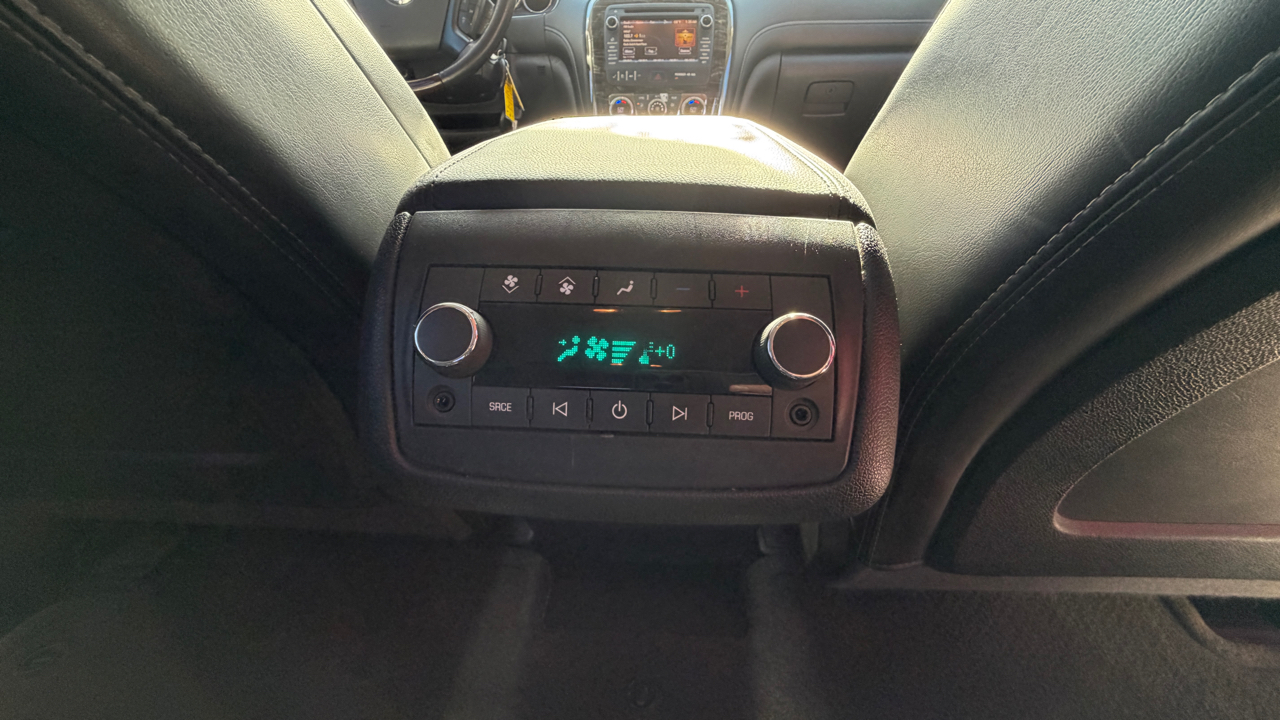 Buick Enclave Leather FWD 2013 Buick Enclave Leather FWD 2013