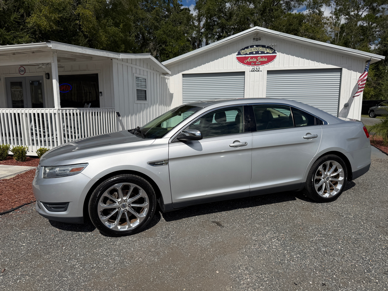 Ford Taurus Limited FWD 2013 Ford Taurus Limited FWD 2013