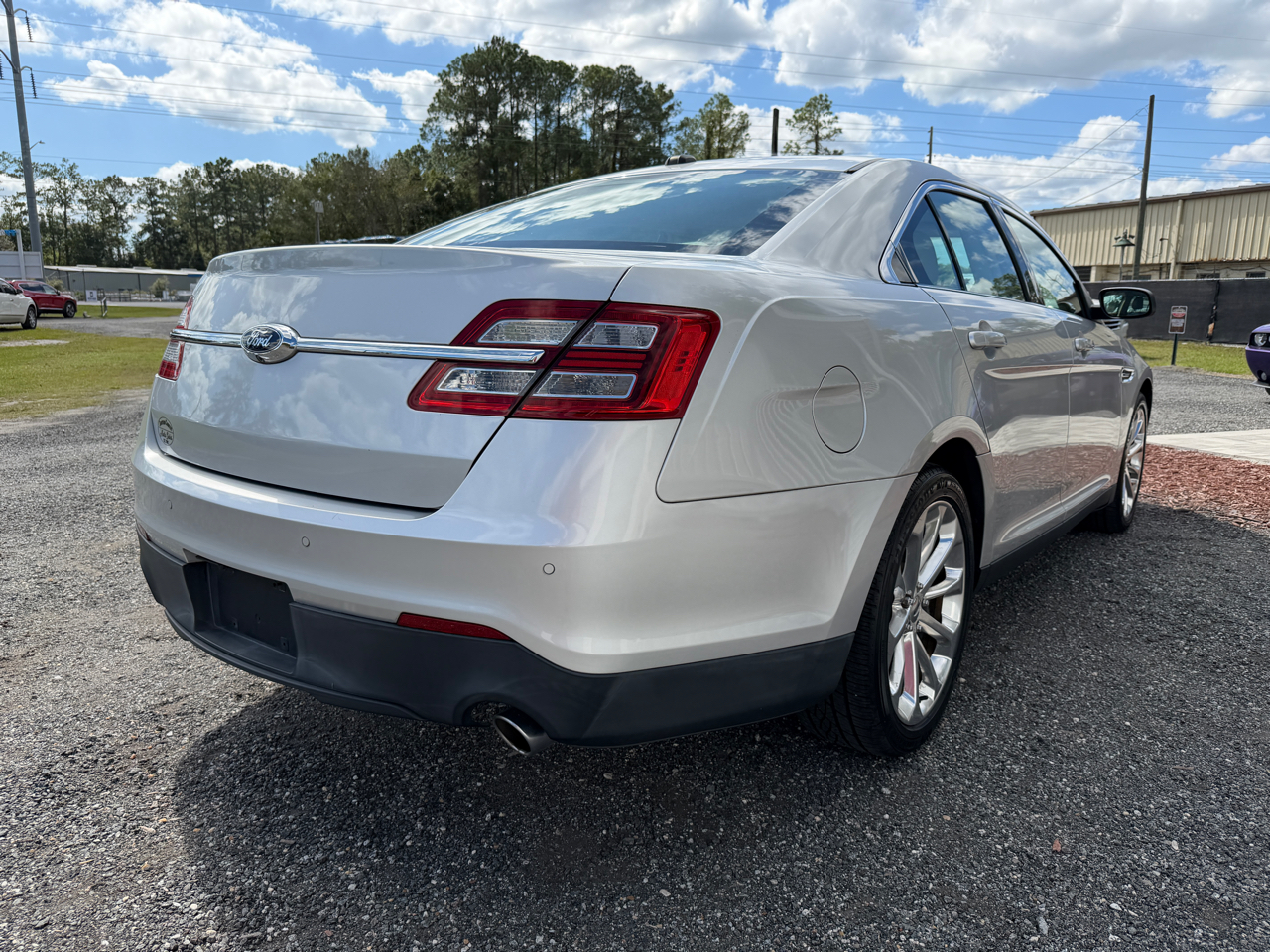 Ford Taurus Limited FWD 2013 Ford Taurus Limited FWD 2013