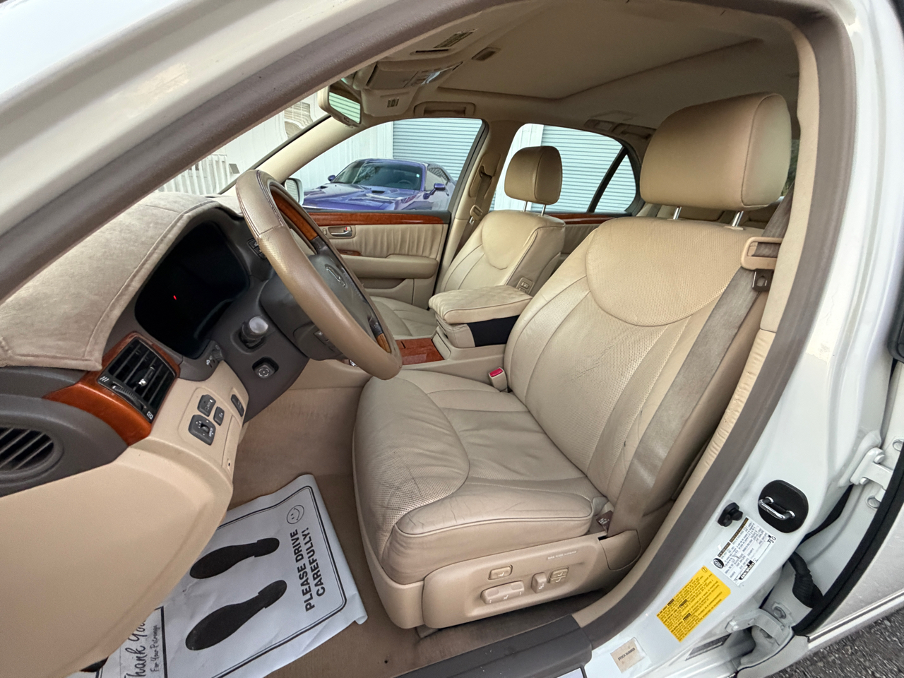 2005 Lexus LS 430 photo 4