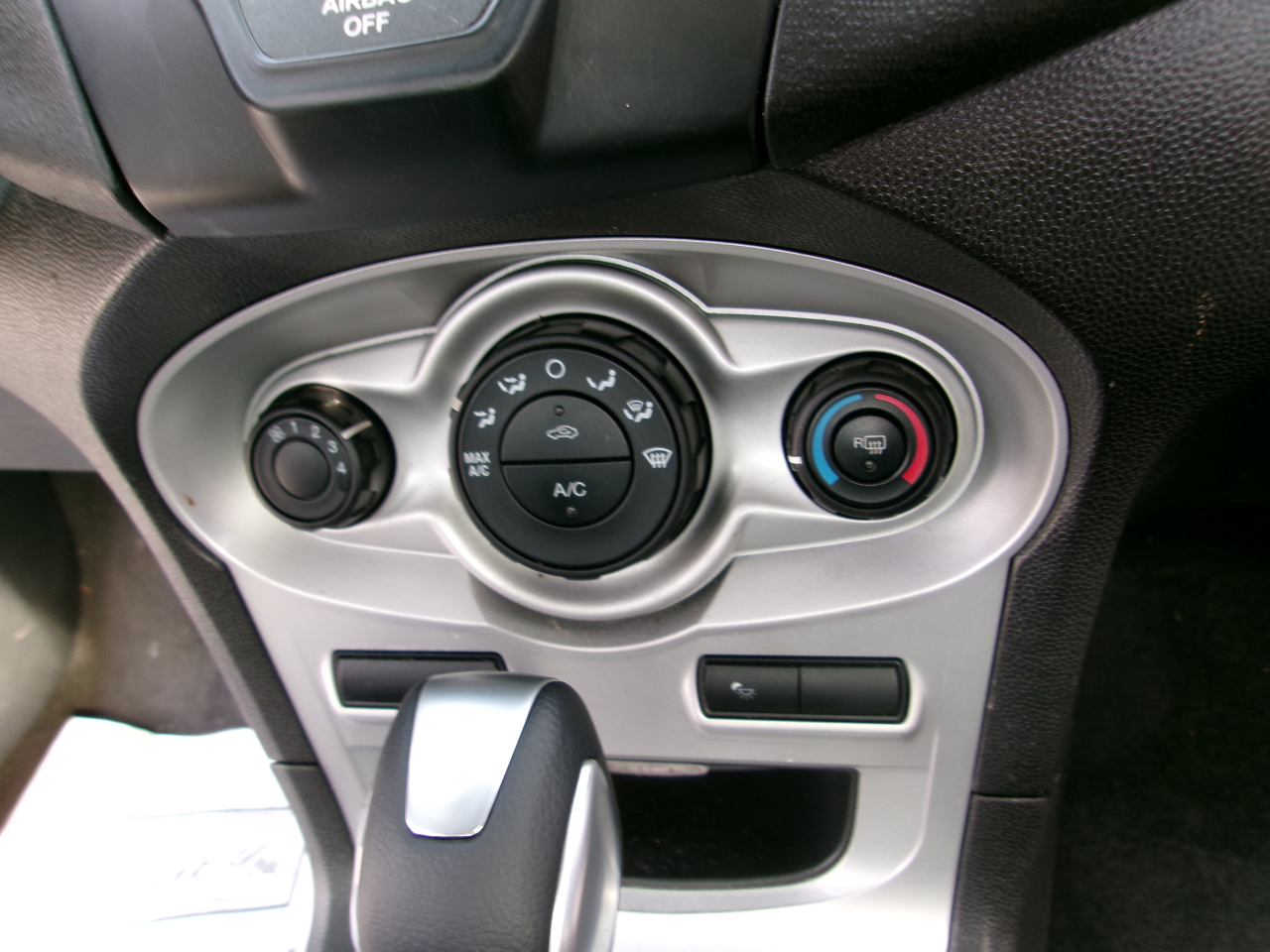 Ford Fiesta SE Sedan 2016