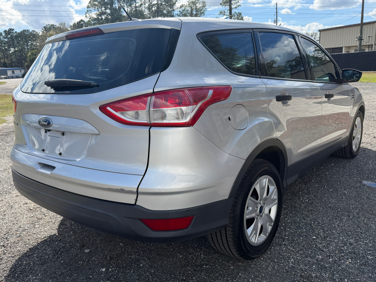 Ford Escape S FWD 2014