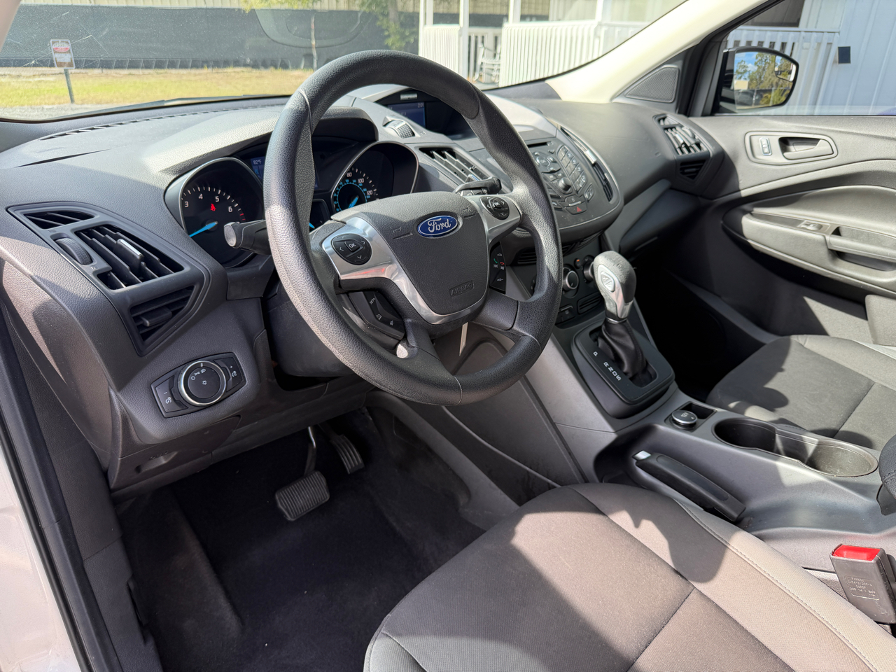 Ford Escape S FWD 2014