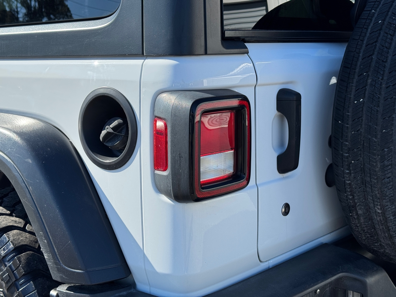Jeep Wrangler Unlimited Sport 2018
