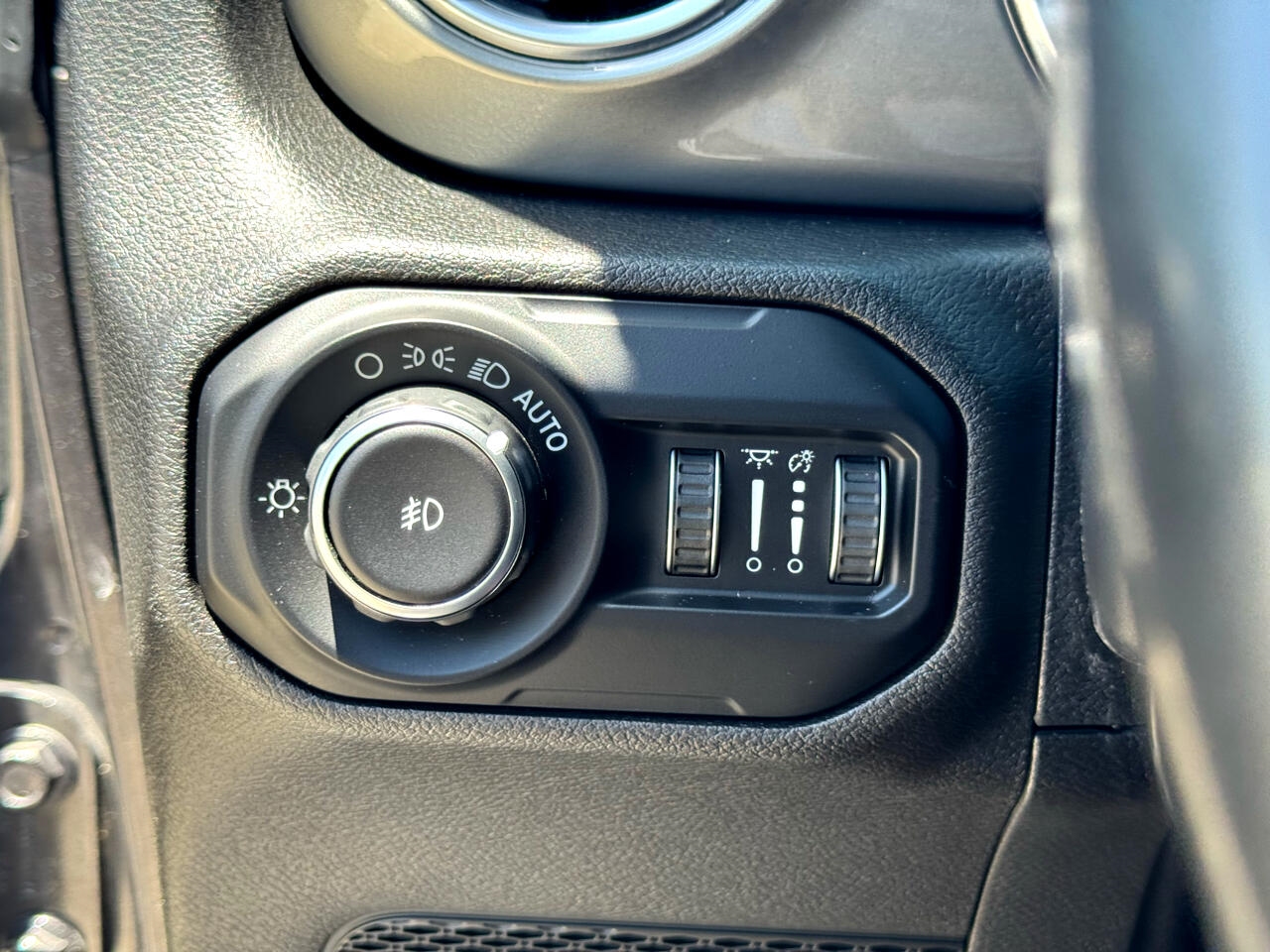 Jeep Wrangler Unlimited Sahara 2019