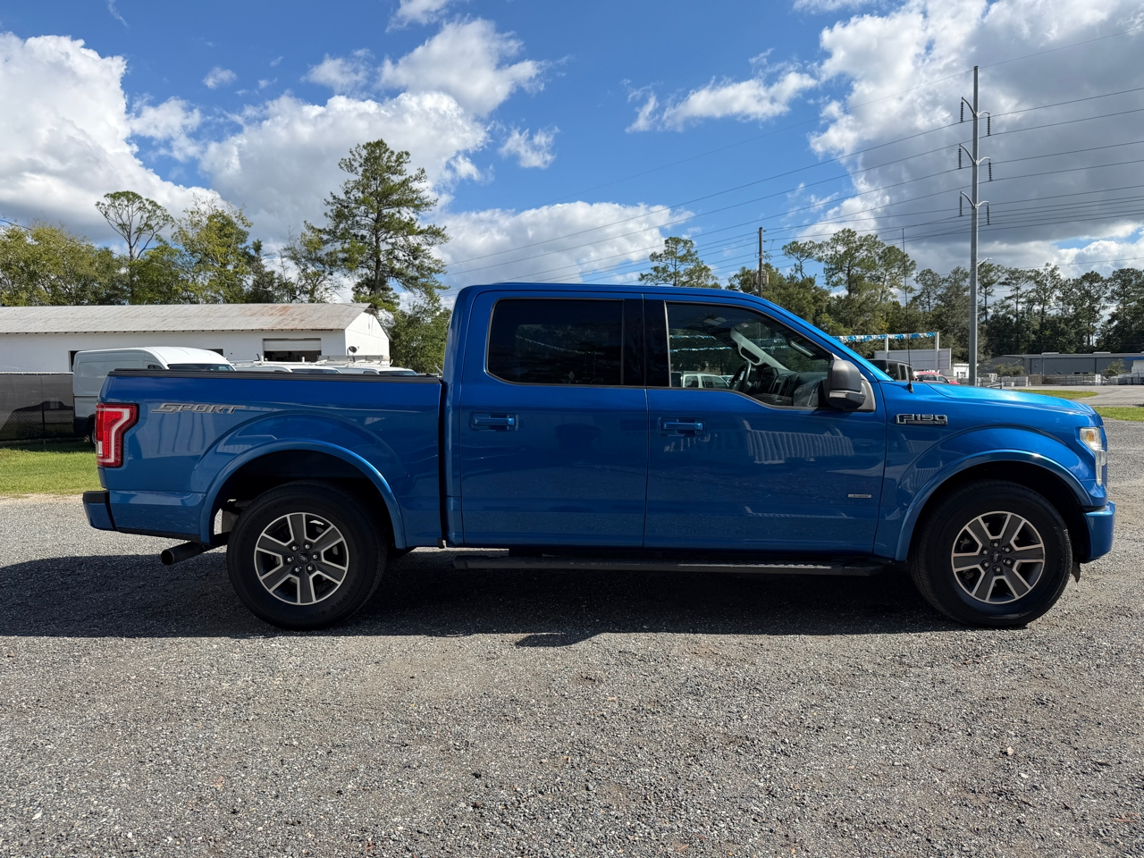 Ford F-150 XLT SuperCrew 5.5-ft. Bed 2WD 2016