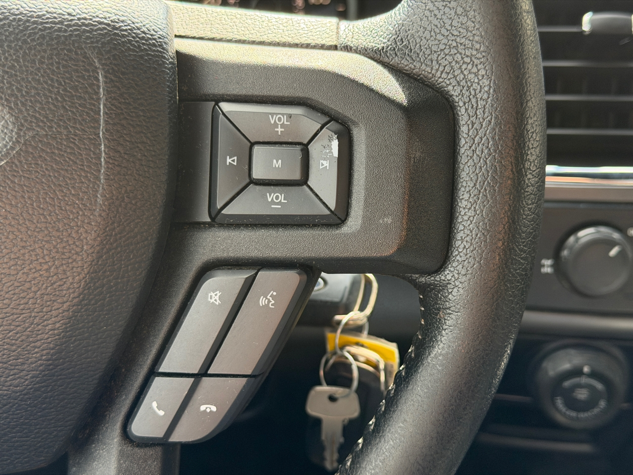 Ford F-150 XLT SuperCrew 5.5-ft. Bed 2WD 2016