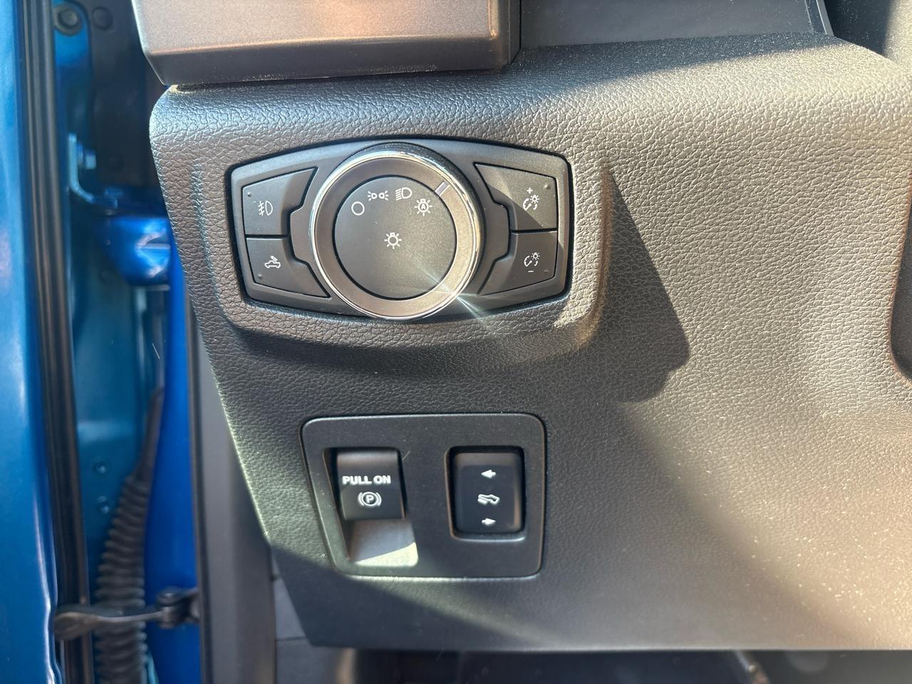 Ford F-150 XLT SuperCrew 5.5-ft. Bed 2WD 2016