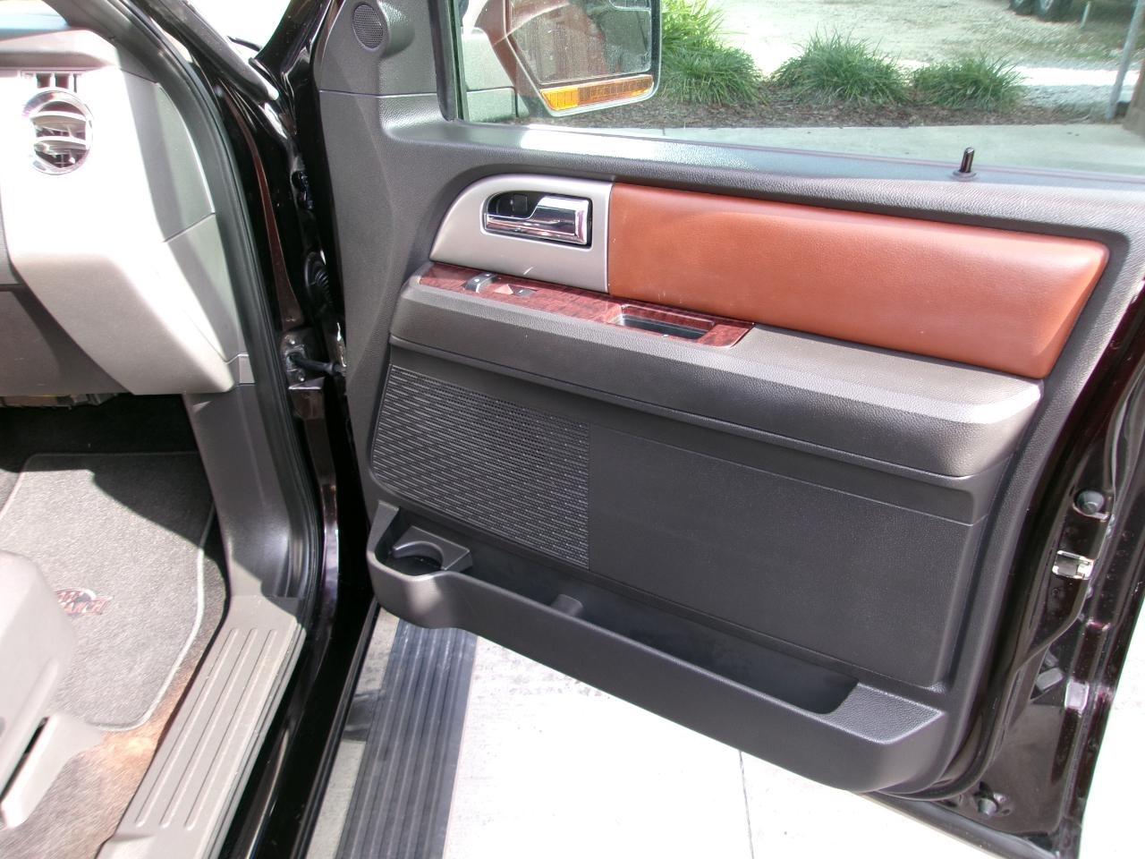 Ford Expedition EL King Ranch 2WD 2013