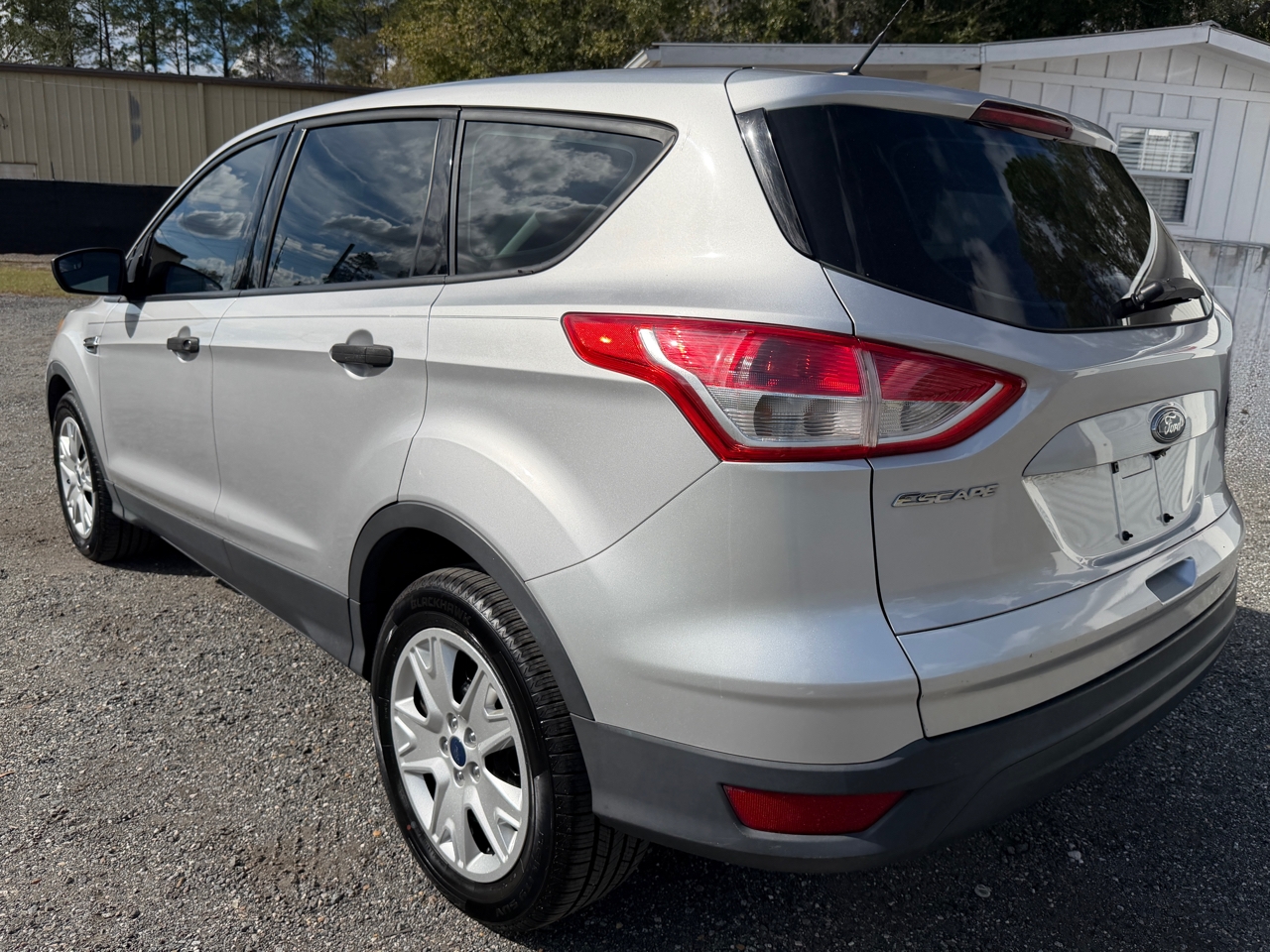 Ford Escape S FWD 2014