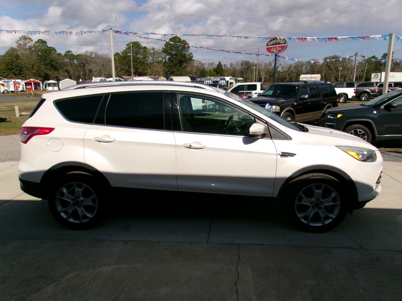 Ford Escape Titanium 4WD 2016
