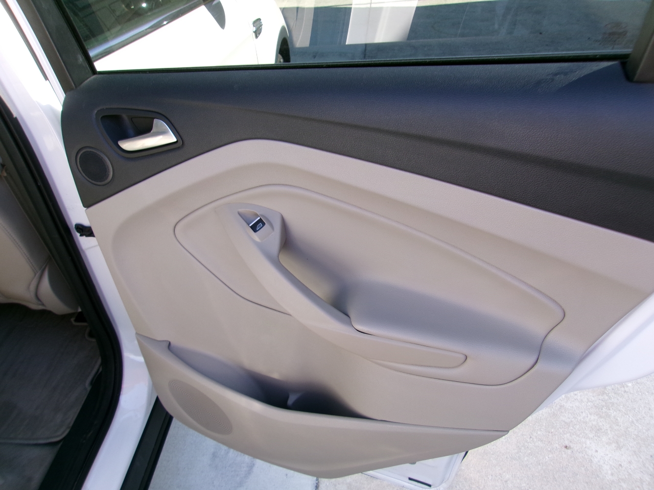 Ford Escape Titanium 4WD 2016