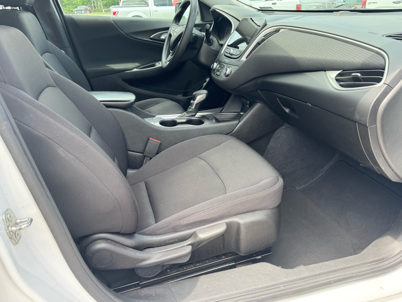 Chevrolet Malibu 1FL 2022