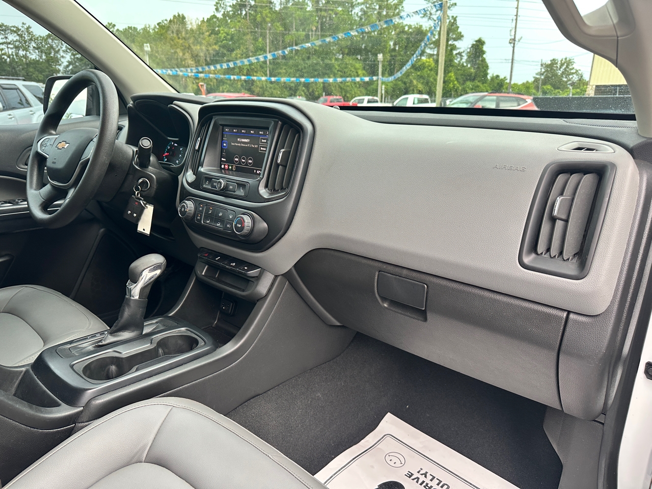 Chevrolet Colorado Work Truck Crew Cab Short Box 4WD 2022