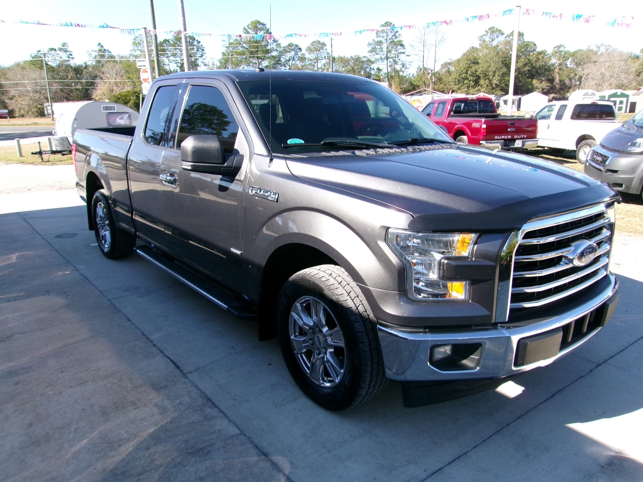 Ford F-150 XL SuperCab 6.5-ft. Bed 2WD 2017