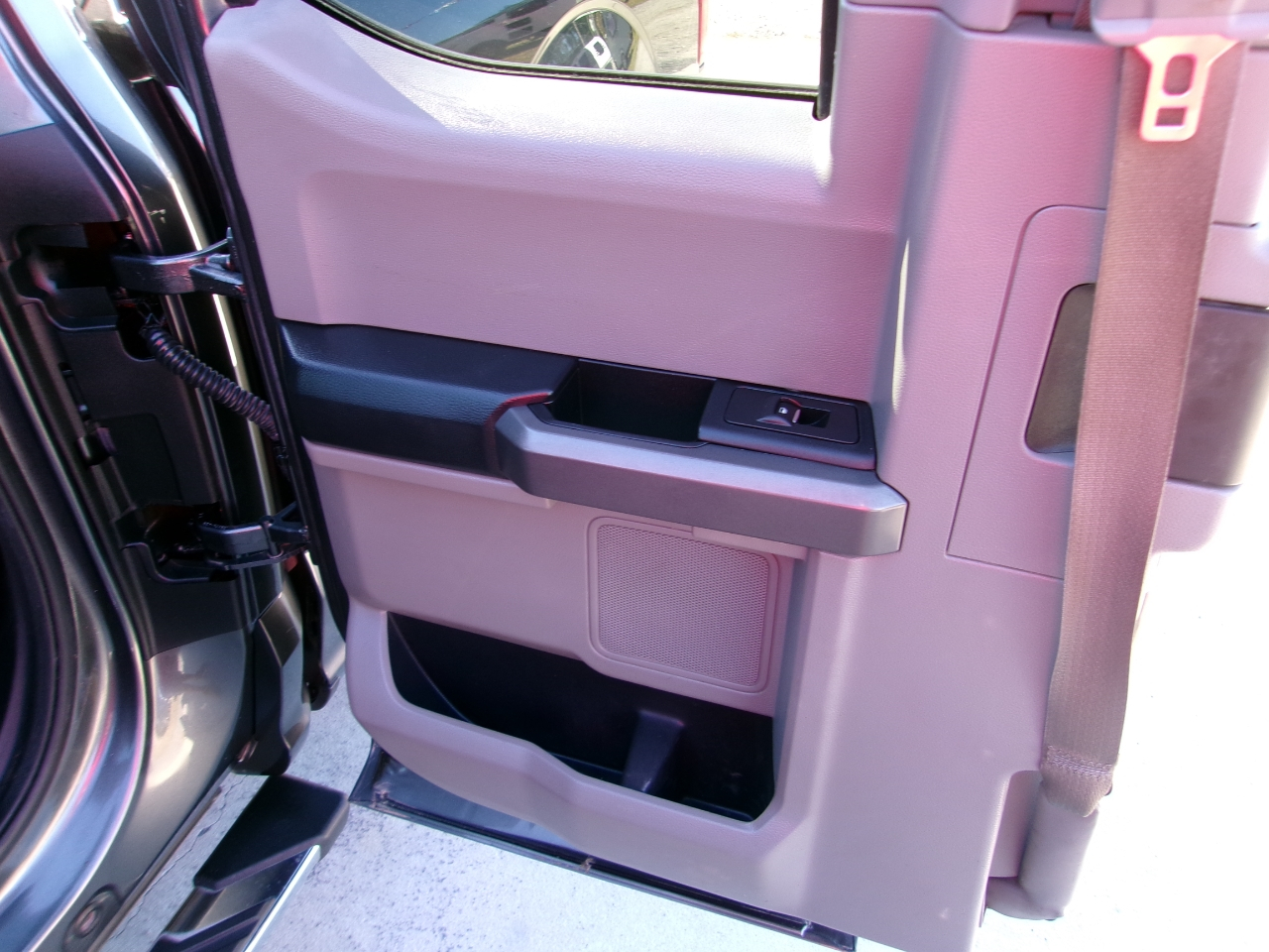 Ford F-150 XL SuperCab 6.5-ft. Bed 2WD 2017