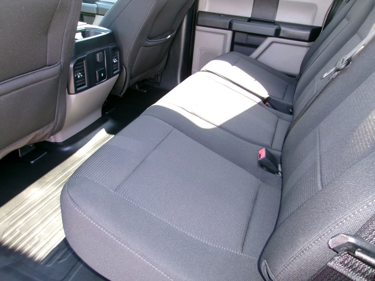 Ford F-150 STX 4WD SuperCrew 5.5' Box 2019