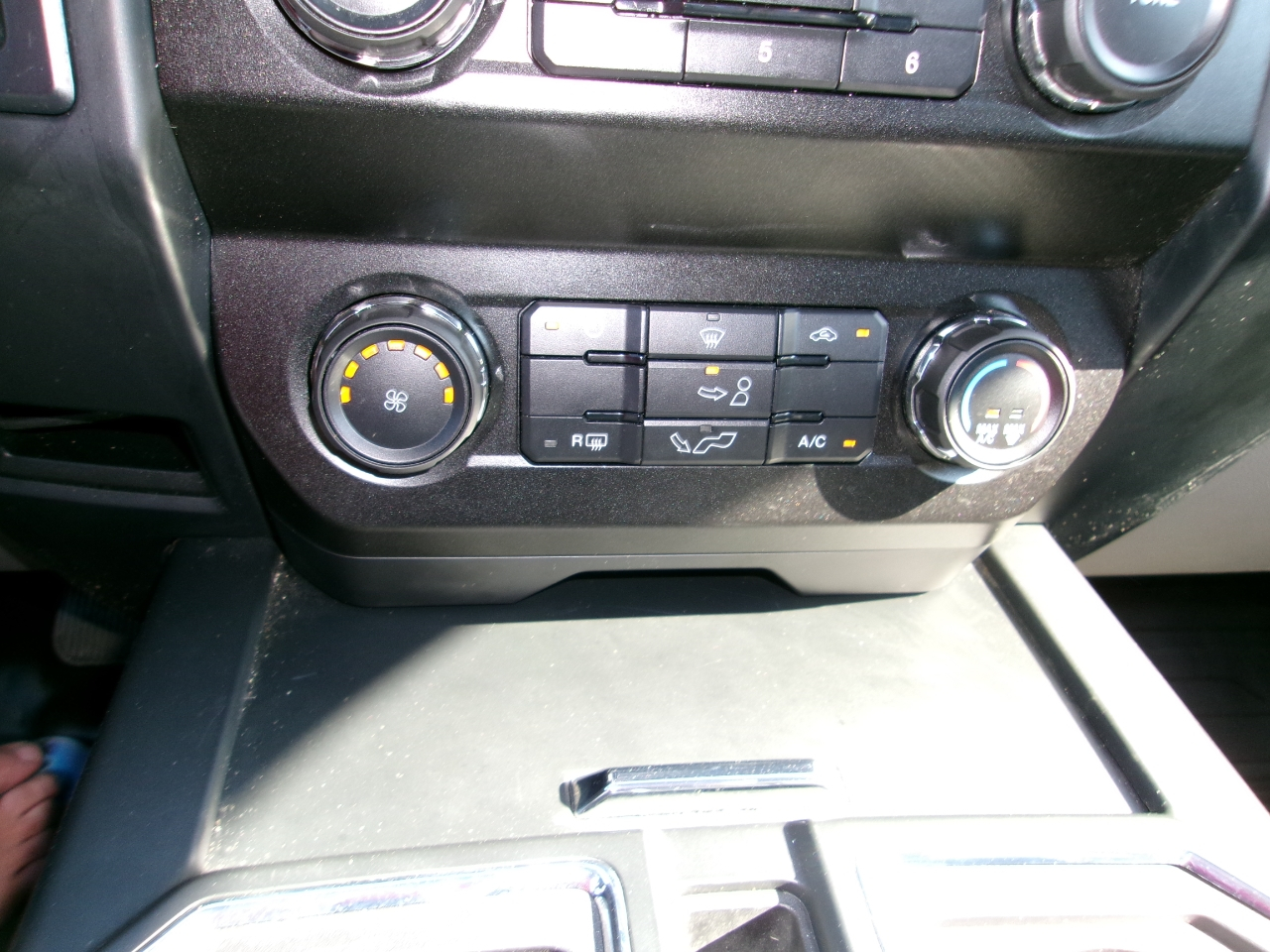 Ford F-150 STX 4WD SuperCrew 5.5' Box 2019