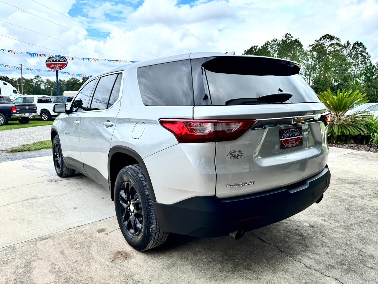 Chevrolet Traverse LS FWD 2021