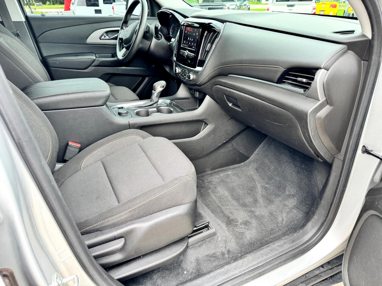 Chevrolet Traverse LS FWD 2021