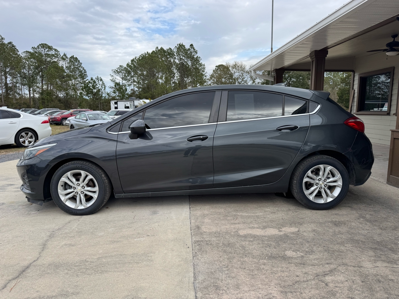 Chevrolet Cruze LT Hatchback 2019