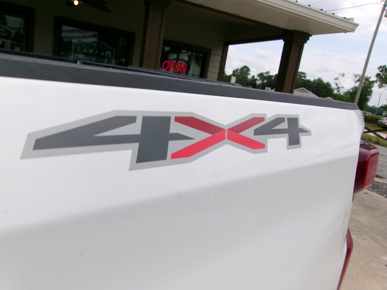 Chevrolet Silverado 1500 Custom Crew Cab Short Box 4WD 2021