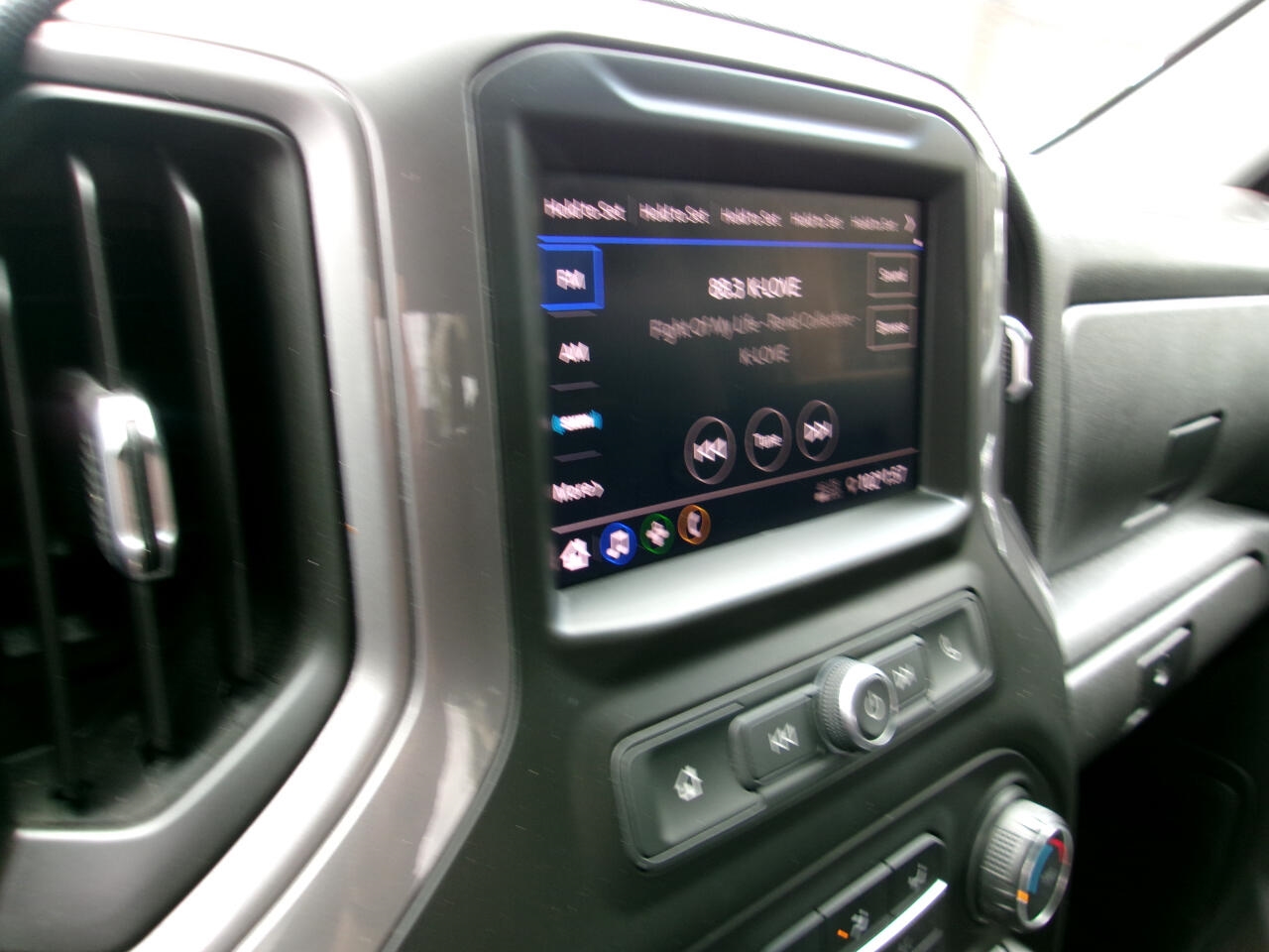 Chevrolet Silverado 1500 Custom Crew Cab Short Box 4WD 2021