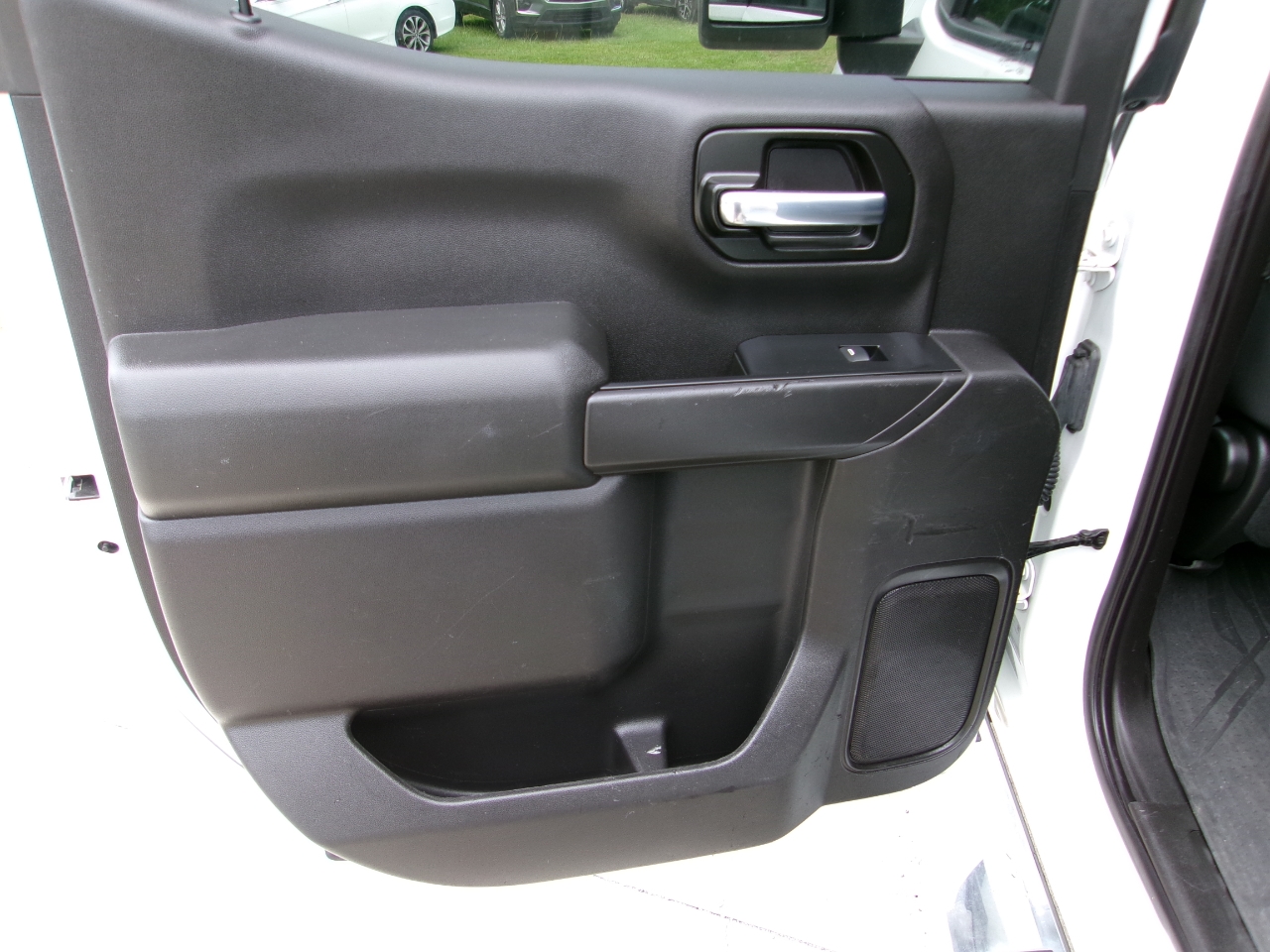 Chevrolet Silverado 1500 Custom Crew Cab Short Box 4WD 2021