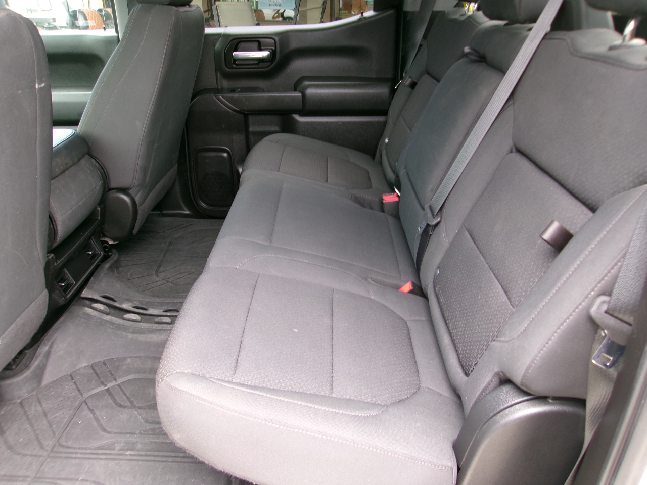 Chevrolet Silverado 1500 Custom Crew Cab Short Box 4WD 2021