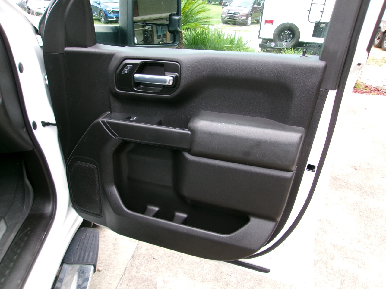 Chevrolet Silverado 1500 Custom Crew Cab Short Box 4WD 2021