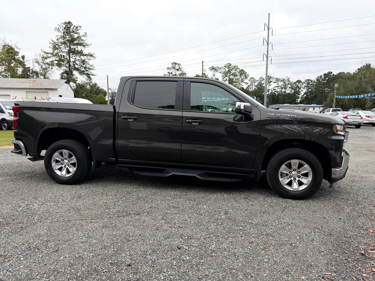 Chevrolet Silverado 1500 LT Crew Cab 2WD 2021