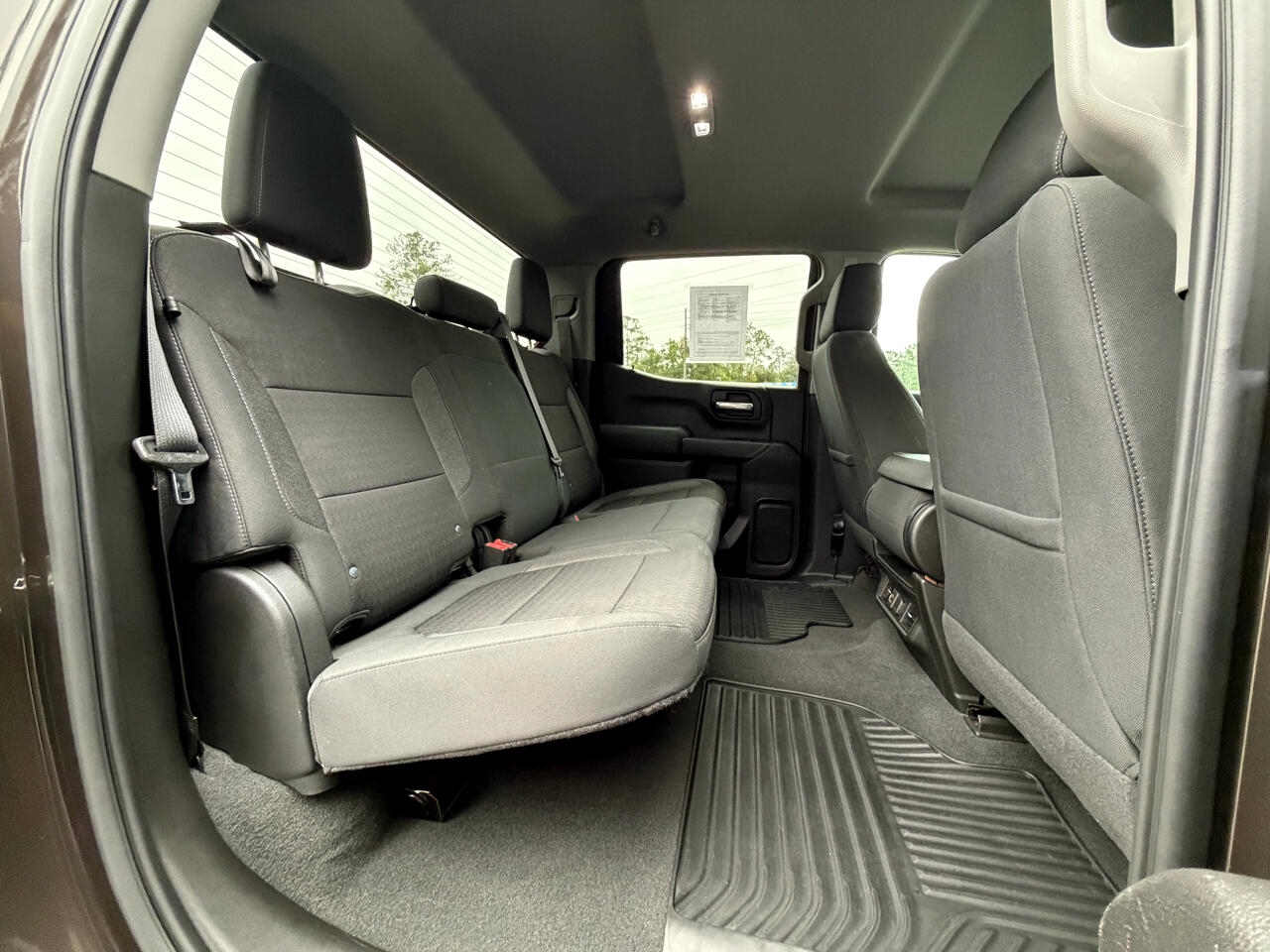 Chevrolet Silverado 1500 LT Crew Cab 2WD 2021