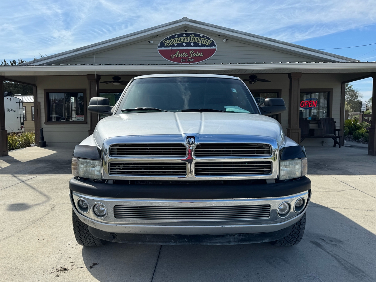Dodge Ram 2500 Quad Cab Short Bed 2WD 2001