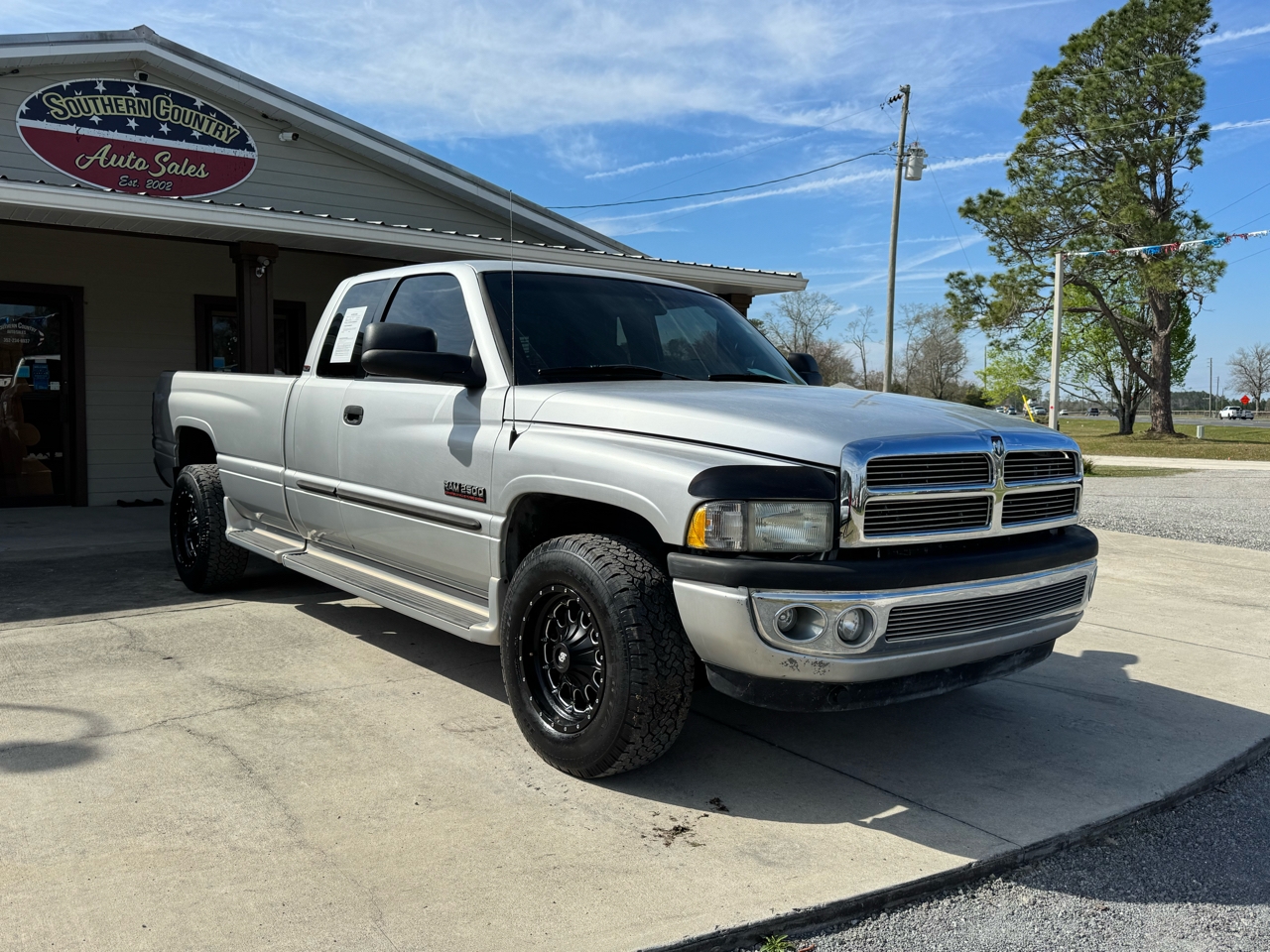 Dodge Ram 2500 Quad Cab Short Bed 2WD 2001
