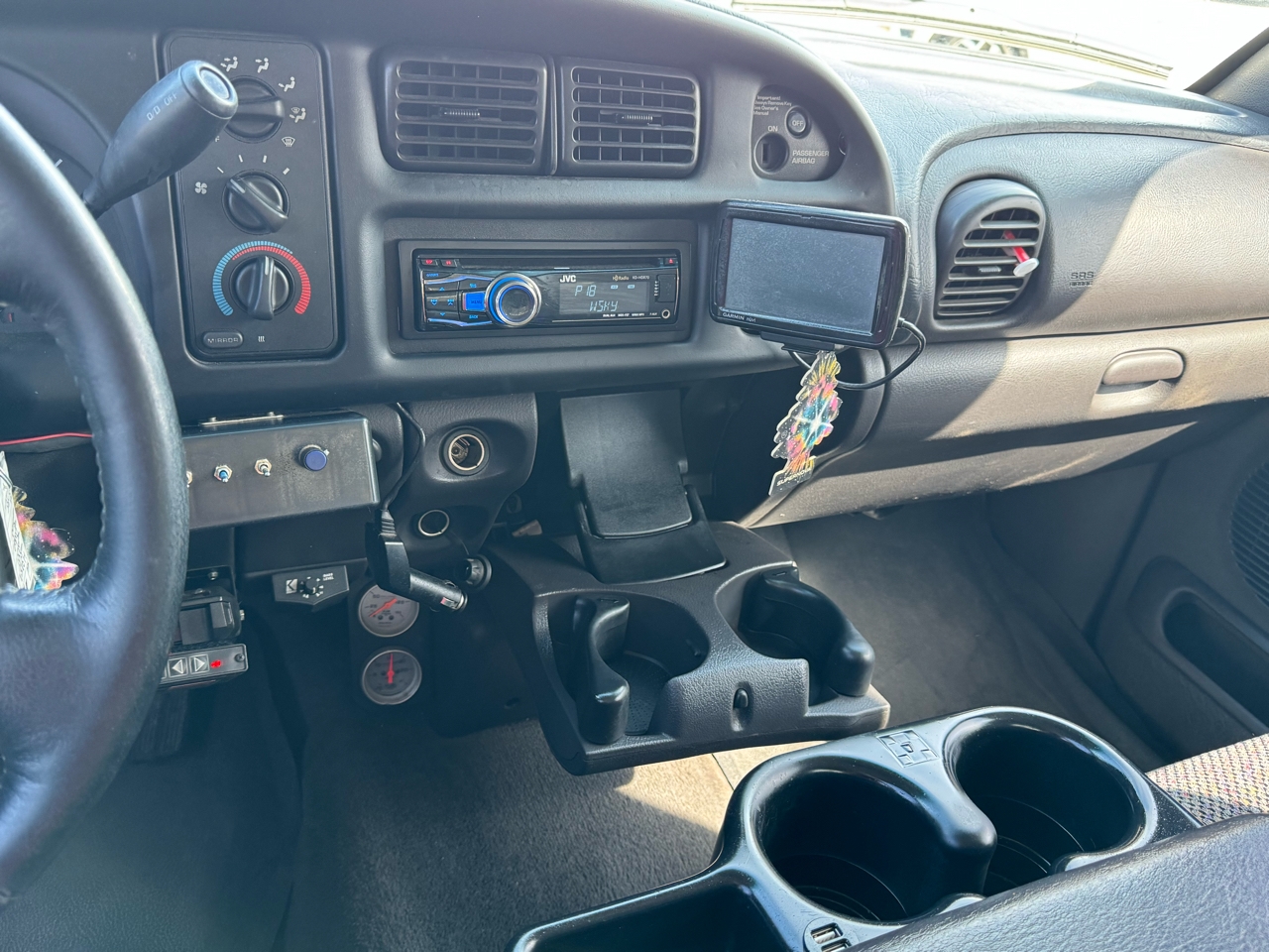 Dodge Ram 2500 Quad Cab Short Bed 2WD 2001