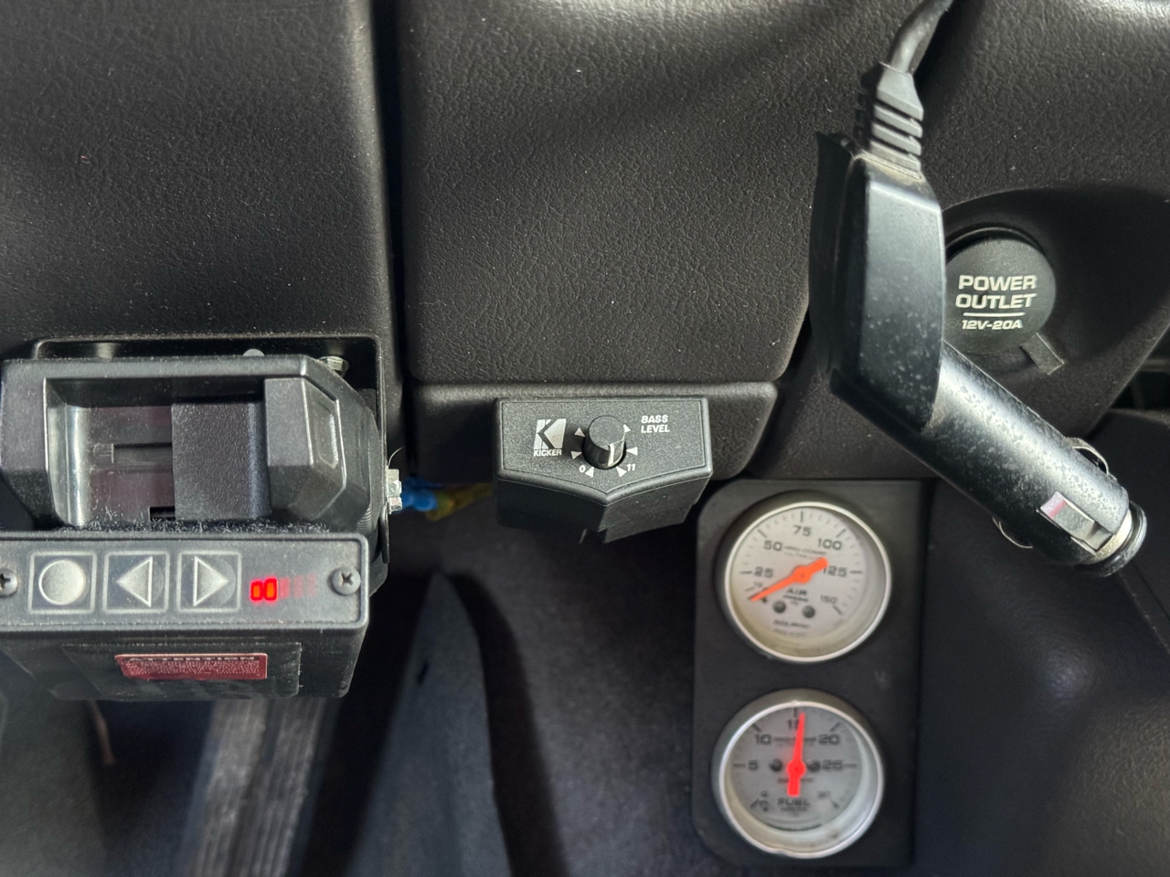 Dodge Ram 2500 Quad Cab Short Bed 2WD 2001