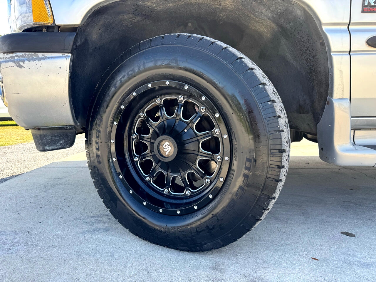 Dodge Ram 2500 Quad Cab Short Bed 2WD 2001