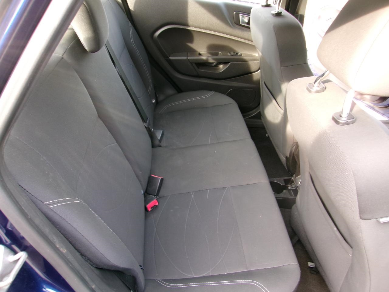 Ford Fiesta SE Sedan 2016