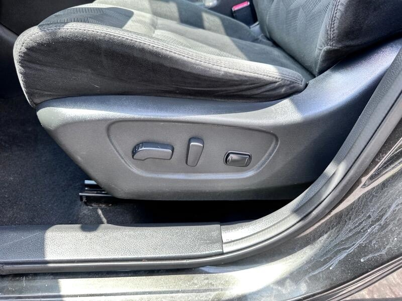 Nissan Rogue S 2WD 2015