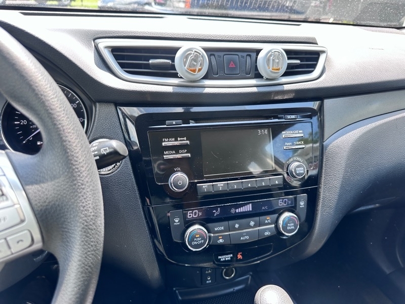 Nissan Rogue S 2WD 2015